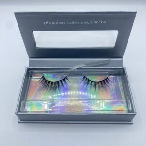 PUR Pro Eyelashes Diva 3D Cruelty Free Luxe Lashes 1 Pair Up To 30 Wears New
